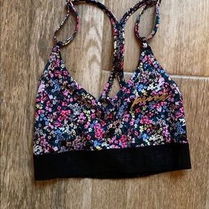 sports bra